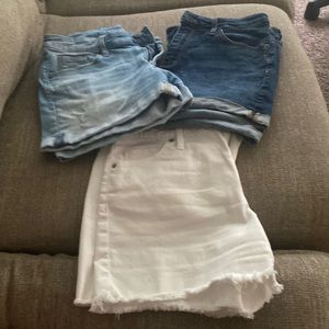 3 pair of Universal Thread shorts